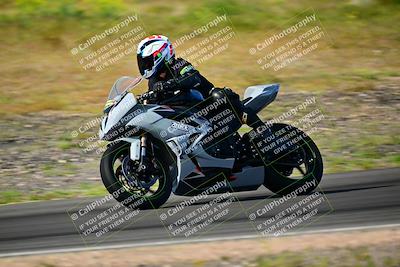 media/Apr-12-2024-2WTD (Fri) [[cde236eda6]]/B Group/Session 1 (Turn 4)/